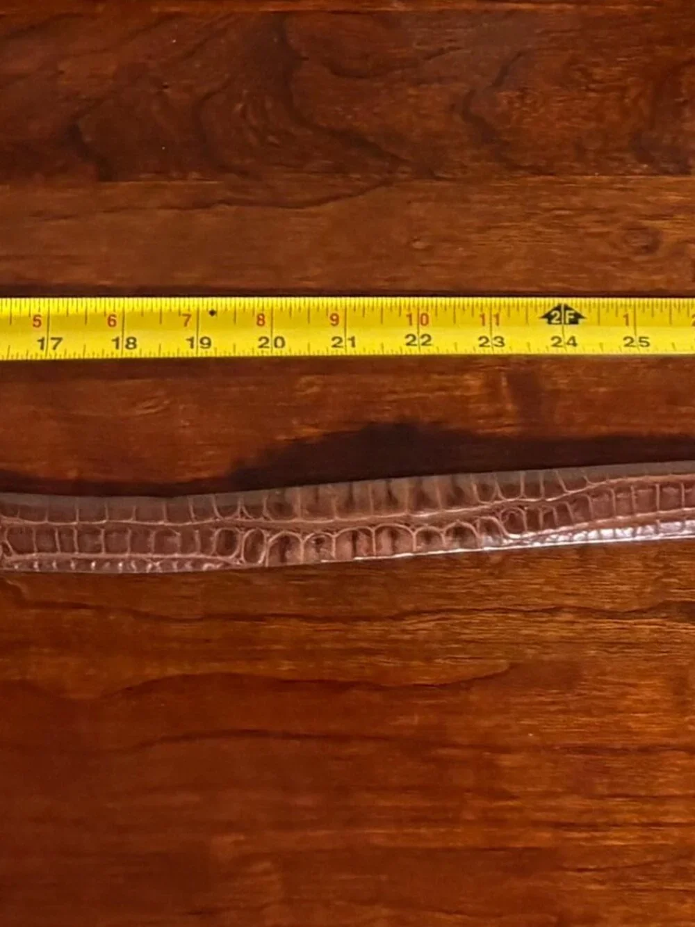 Genuine Hornback Alligator Men’s Belt Size 34 Width 1